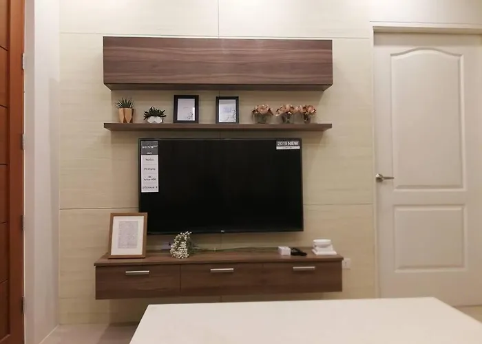 Villa Adria Residences - Emerald Garden - 2 Bedroom Unit For 4 Person